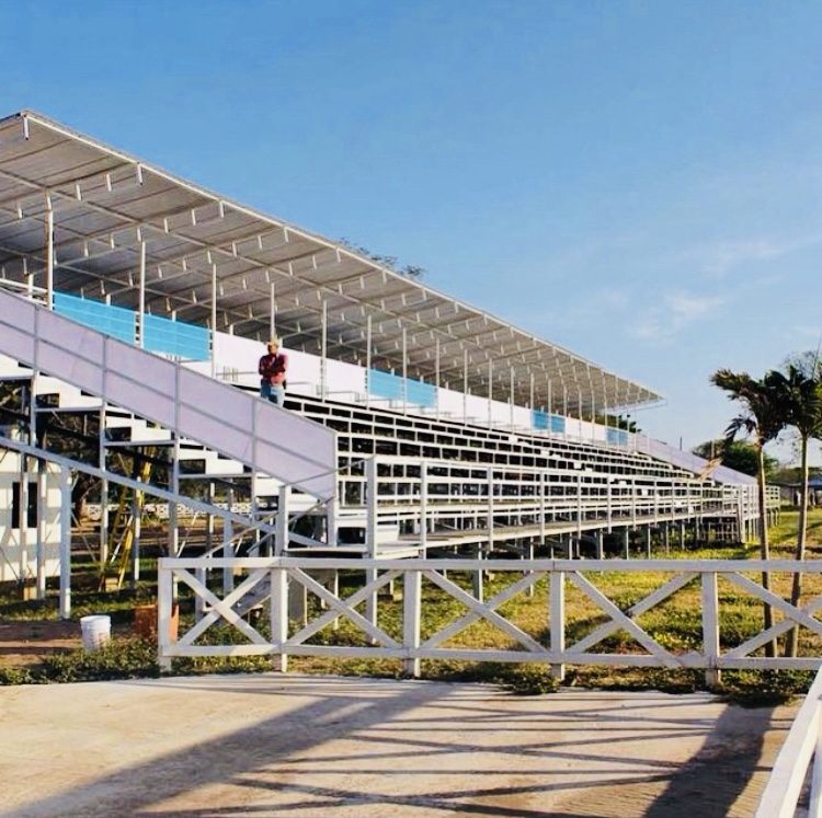 Tribuna del hipódromo